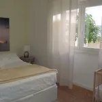 بيت للعطل Bliss White House *