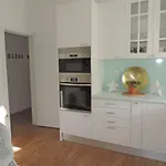 Дом отдыха Bliss White House Синтра