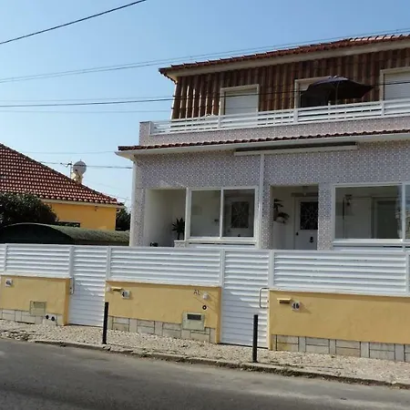 Bliss White House * Sintra