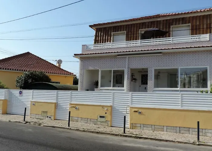 Bliss White House * Sintra